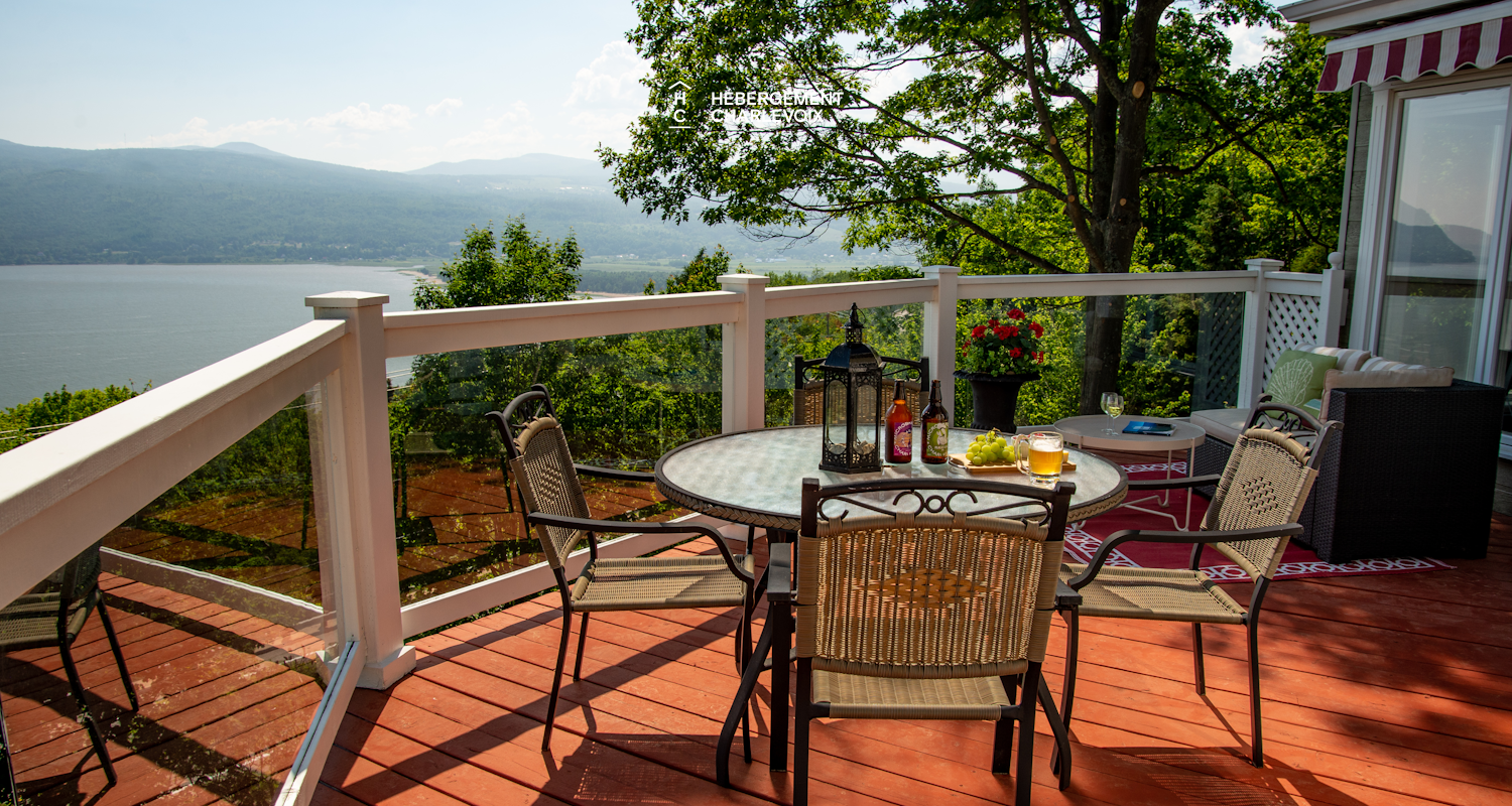 CAP-1 - Charming apartment in Baie-St-Paul